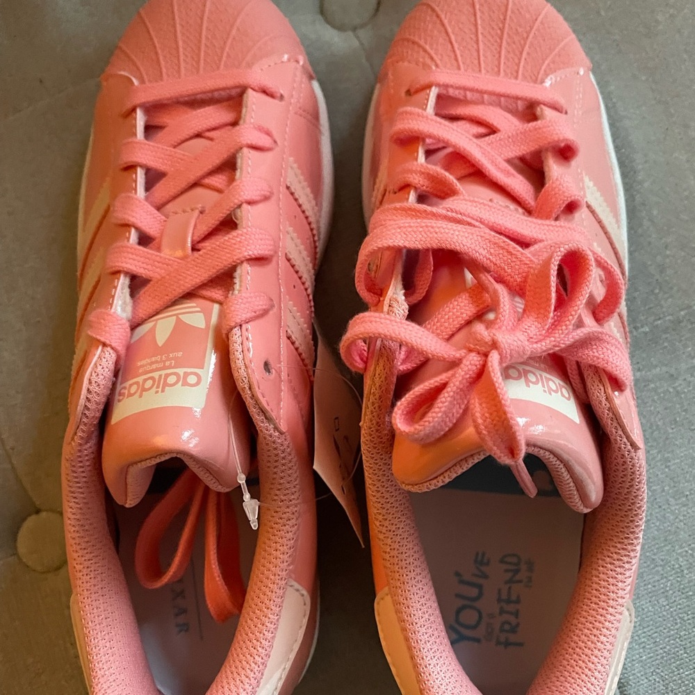 Adidas x Disney Toy Story Hamm superstars sneakers - Picture 3 of 7